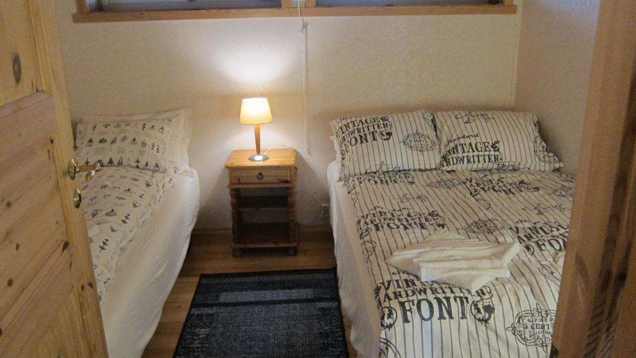 Heloise'S Accommodation Fredvang 외부 사진